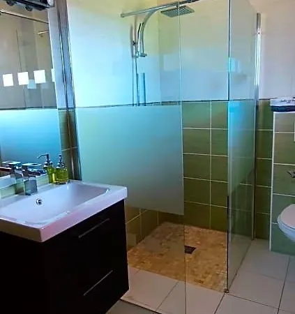 Le Shorten Bed & Breakfast Heches